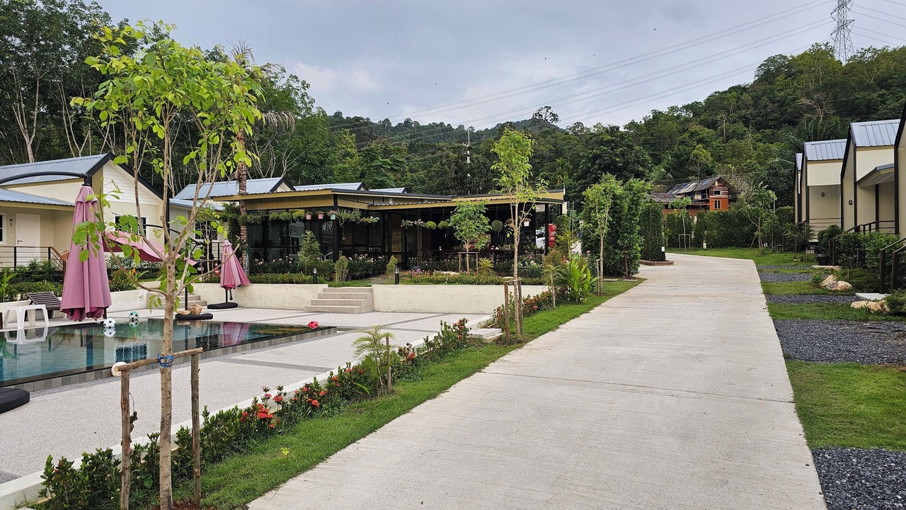 Photo of Outdoor in Thep Kasattri
