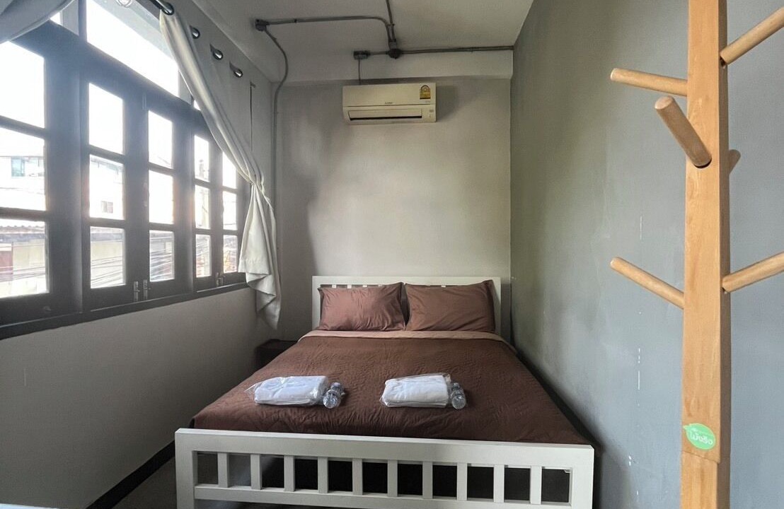Photo of Bedroom in Wat Bowon Niwet
