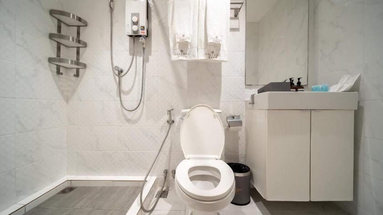 Photo of Bathroom in Ratchathewi