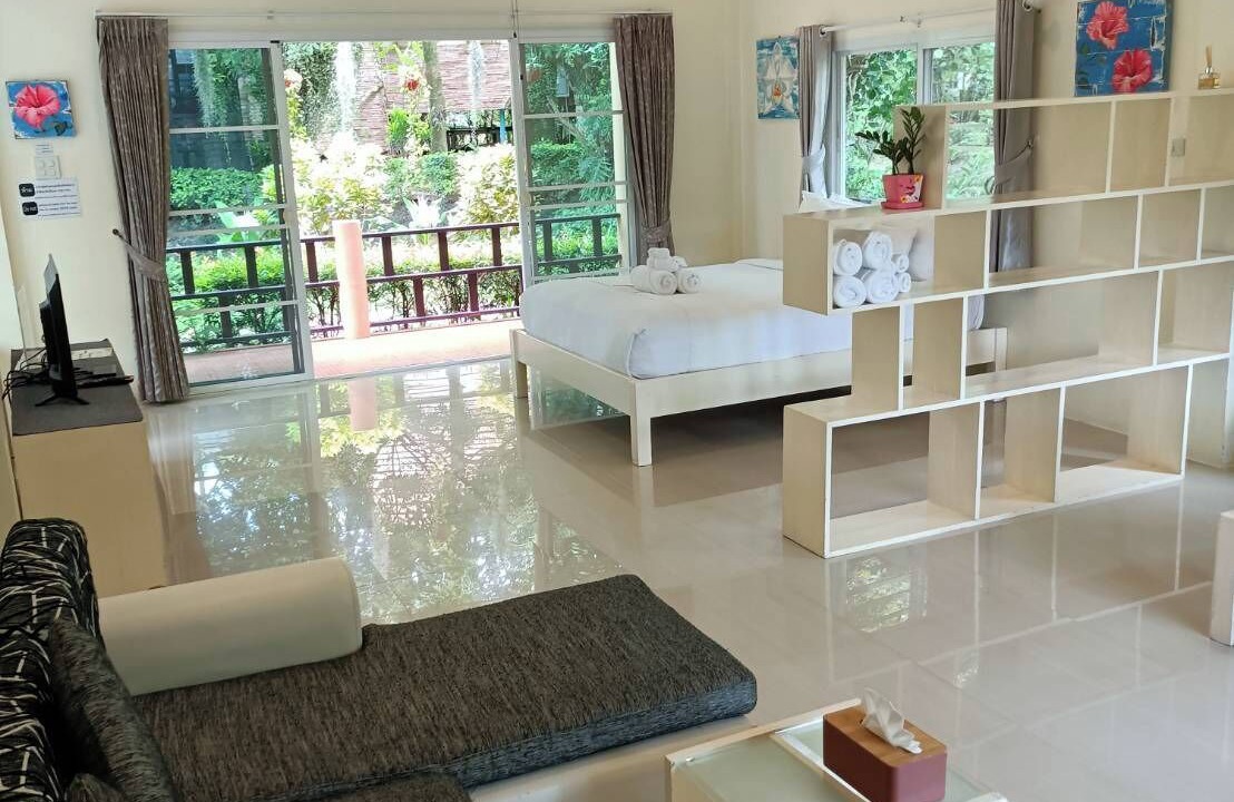 Photo of Bedroom in Khanong Phra