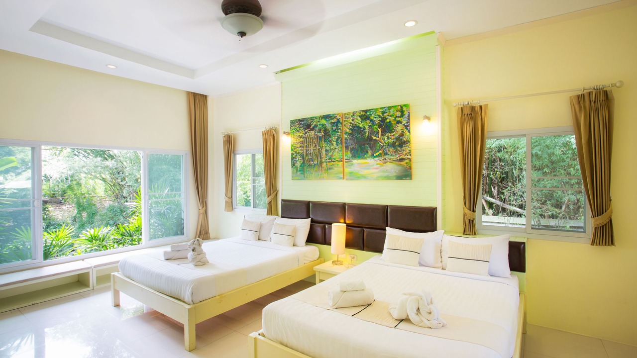 Photo of Bedroom in Khanong Phra