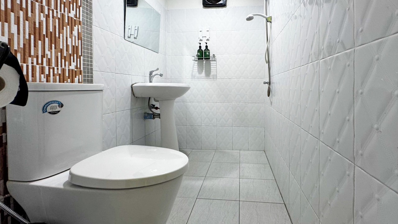 Photo of Bathroom in Pua