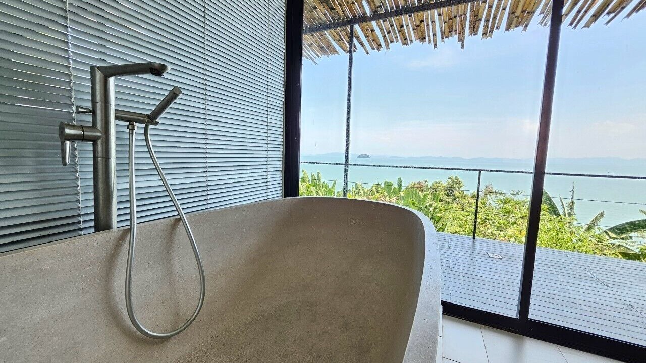 Photo of Bathroom in Pa Klok