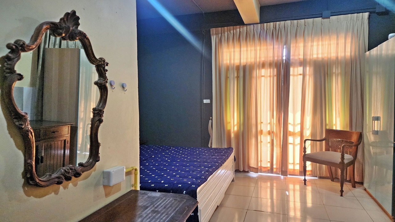 Photo of Bedroom in Thung Maha Mek