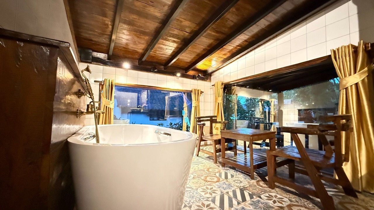 Photo of Bathroom in Thong Pha Phum