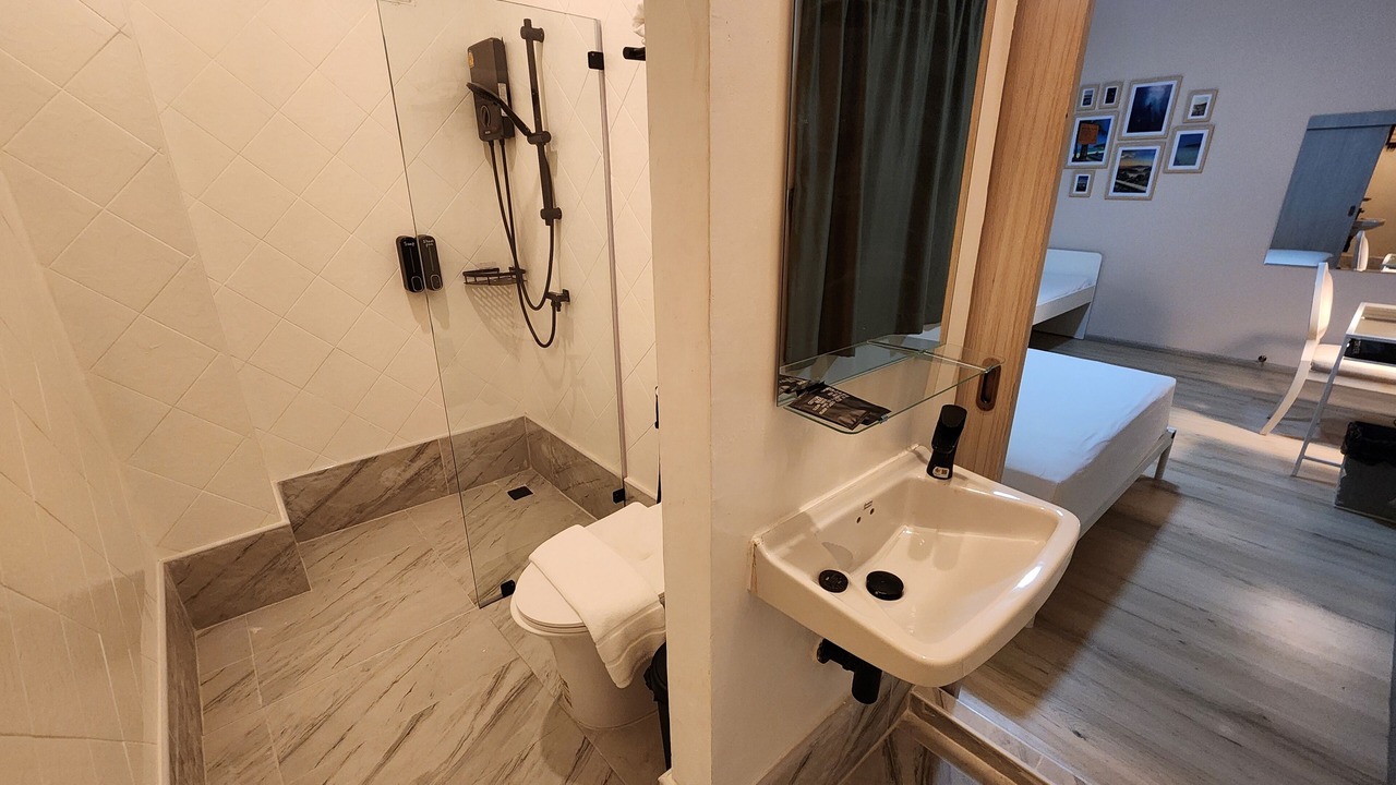 Photo of Bathroom in Talat Nuea