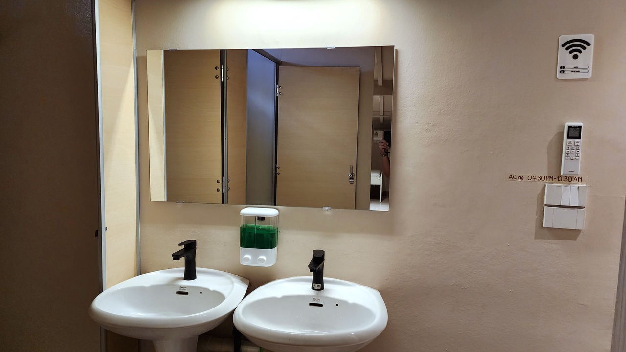 Photo of Bathroom in Talat Nuea