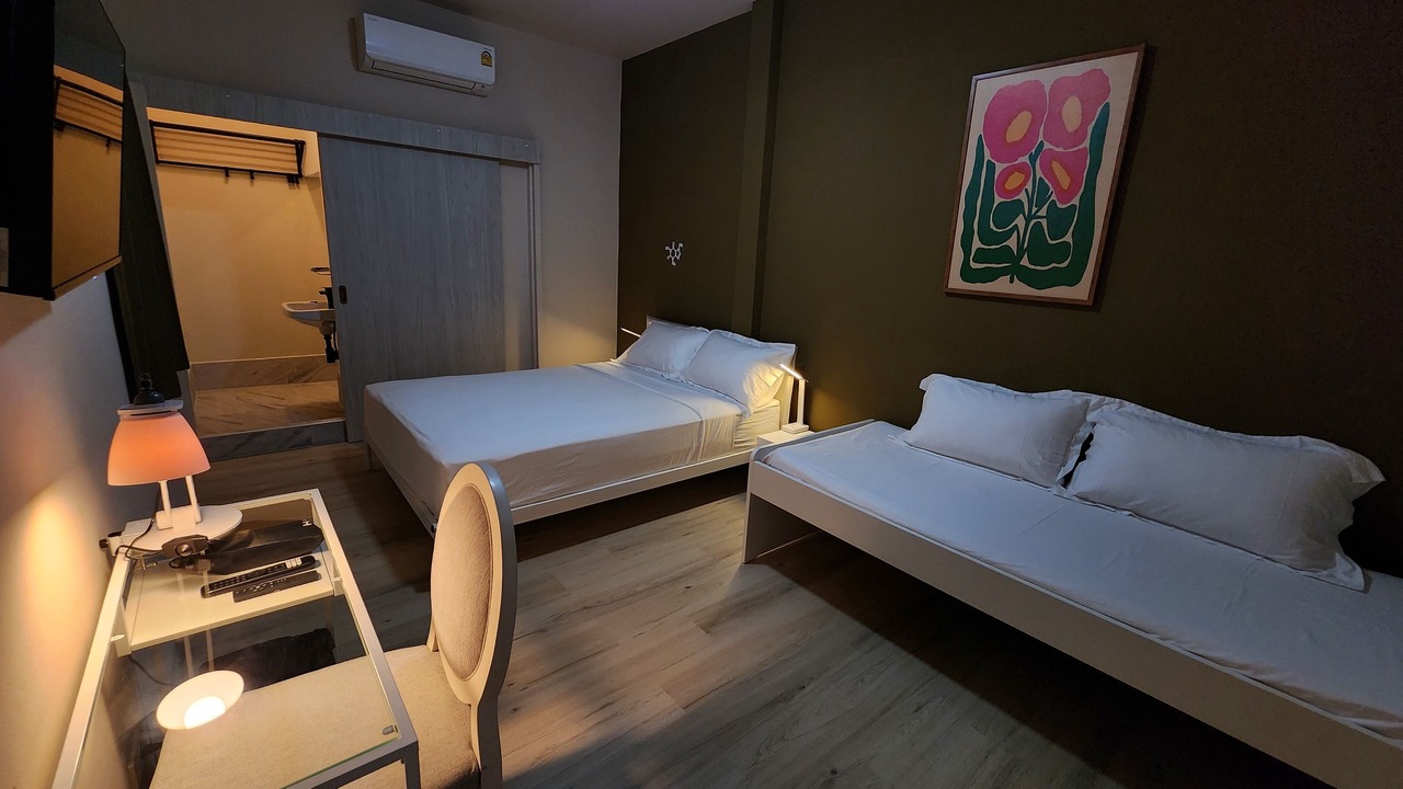 Photo of Bedroom in Talat Nuea