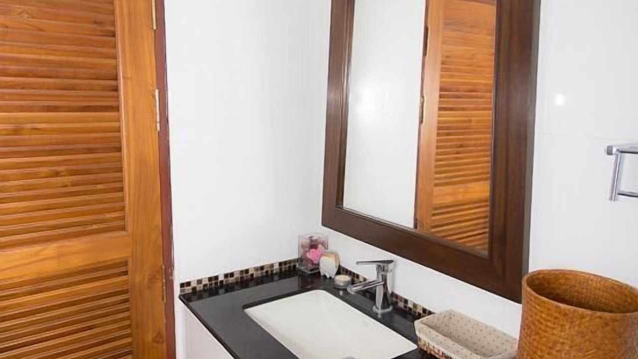 Photo of Bathroom in Doem Bang Nang Buat