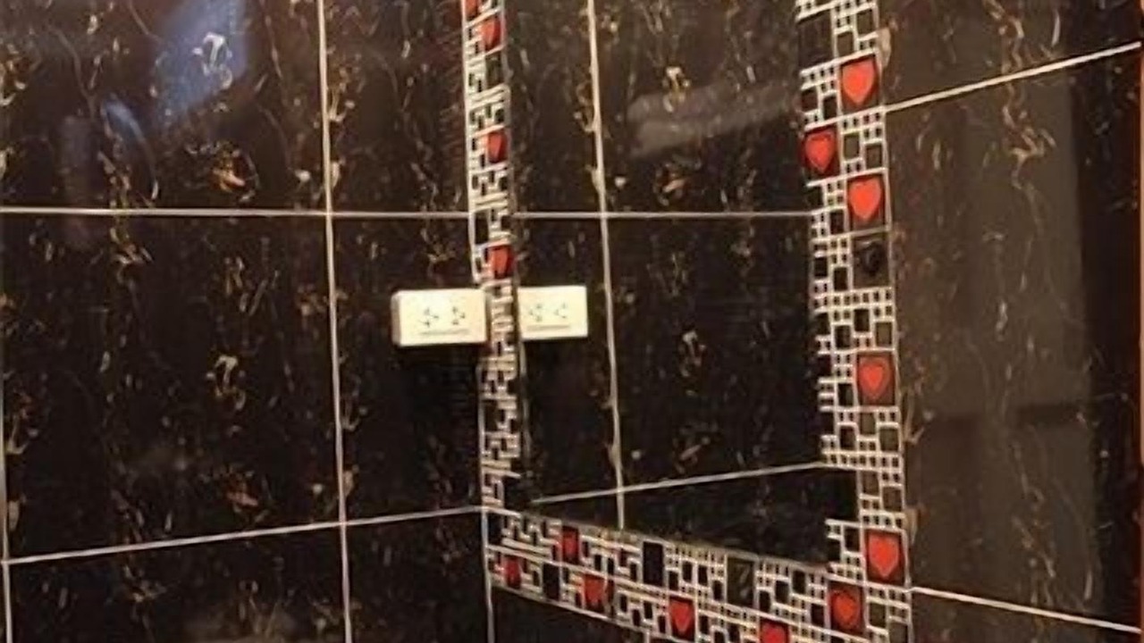 Photo of Bathroom in Old City