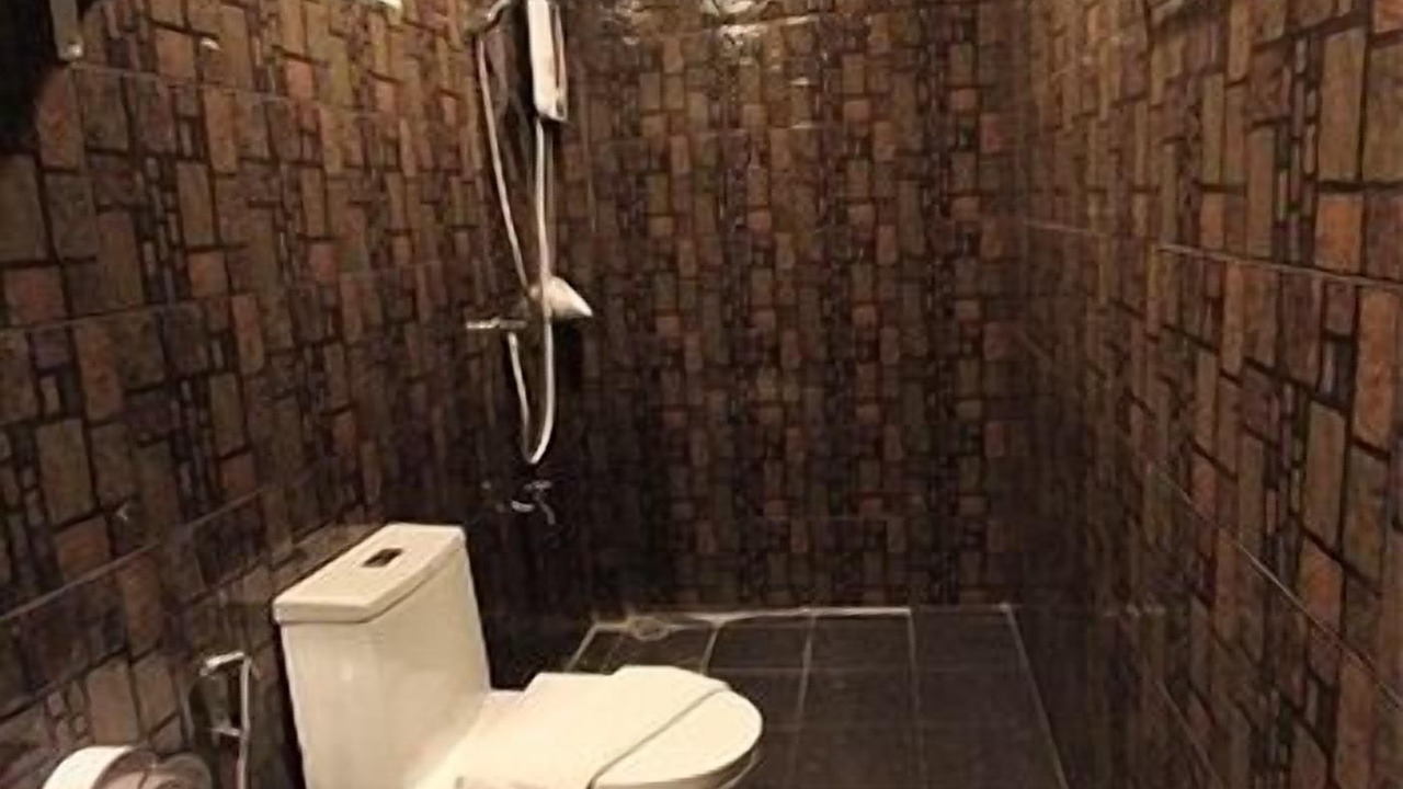 Photo of Bathroom in Old City