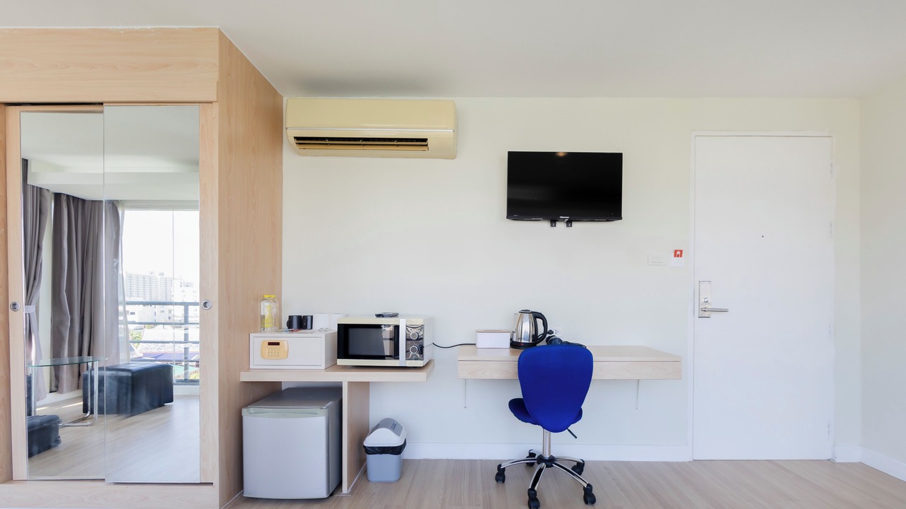 Photo of Bedroom in Phra Khanong