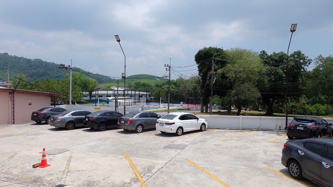 Photo of Outdoor in Talat Nuea