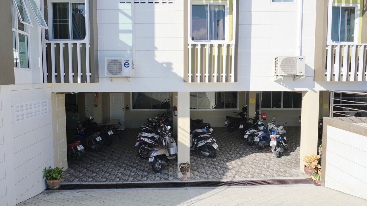 Photo of Outdoor in Talat Nuea