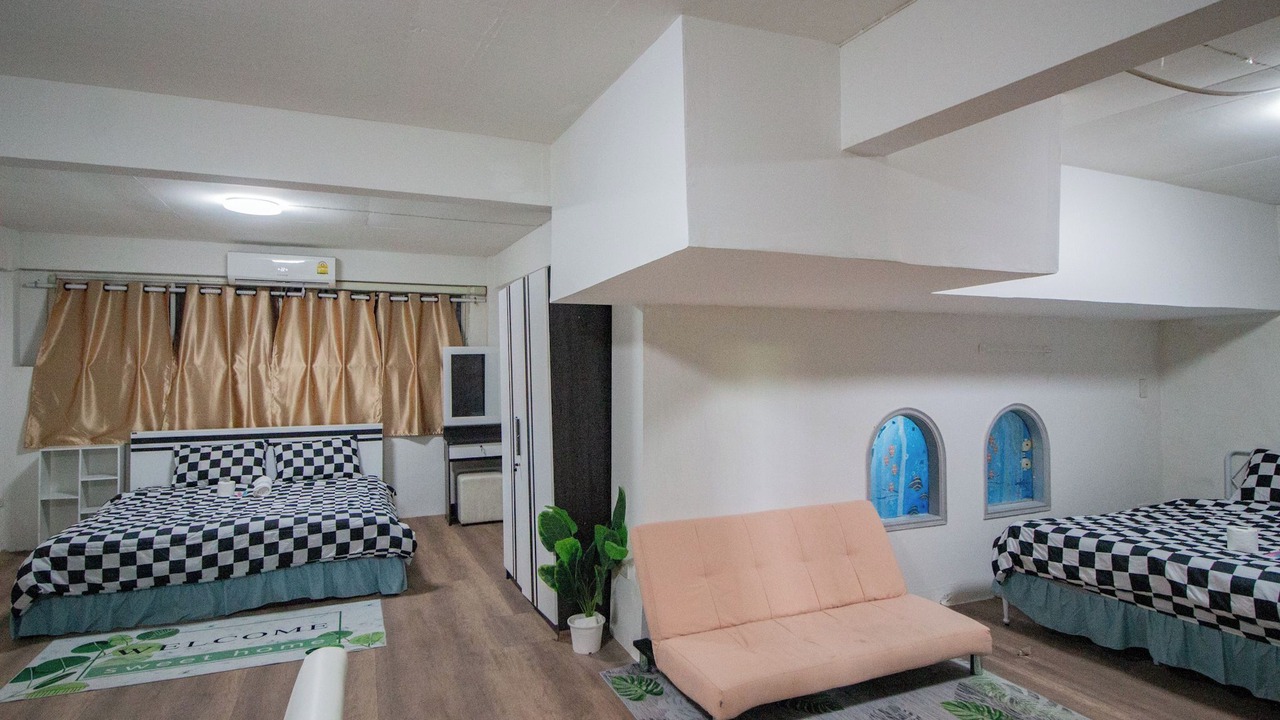 Photo of Bedroom in Phra Khanong