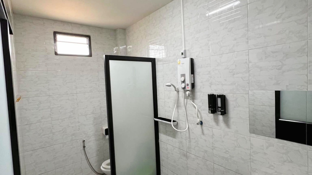 Photo of Bathroom in Koh Lan