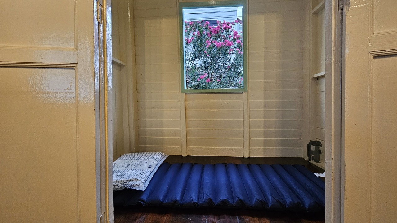 Photo of Bedroom in Wat Bowon Niwet
