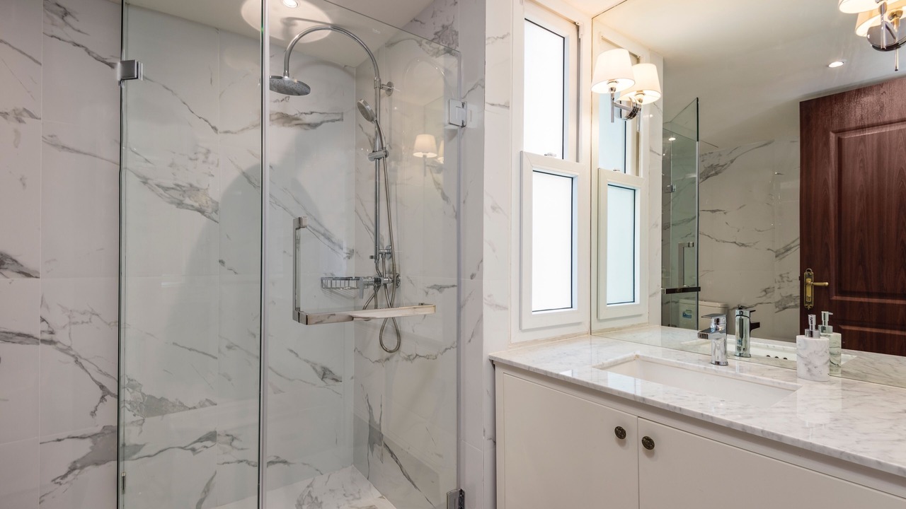 Photo of Bathroom in Khlong Tan Nuea