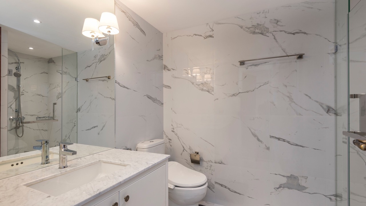Photo of Bathroom in Khlong Tan Nuea