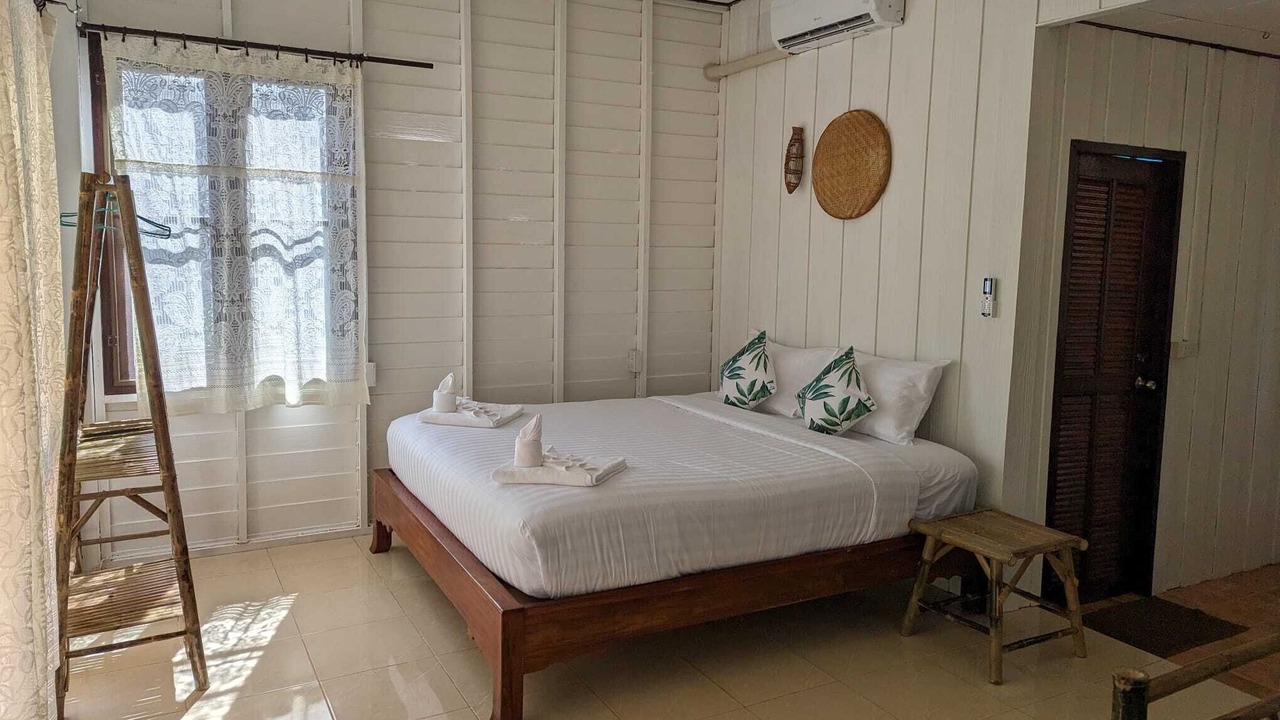 Photo of Bedroom in Ko Mak