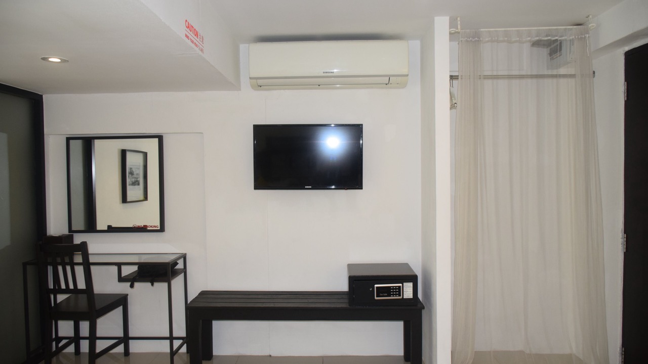 Photo of Bedroom in Khlong Sam Prawet