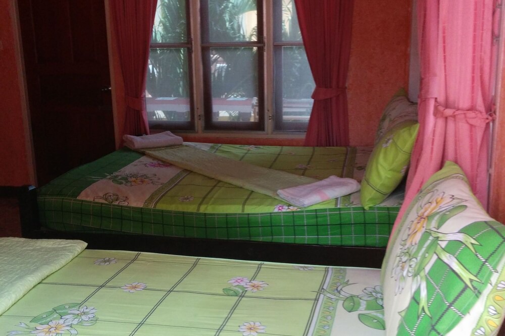 Photo of Bedroom in Haad Rin