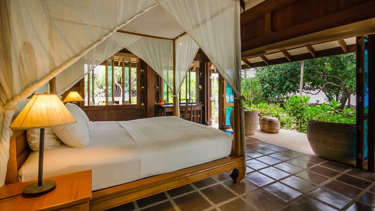 Photo of Bedroom in Nuea Khlong