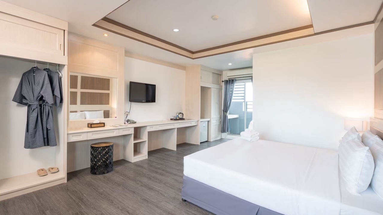 Photo of Bedroom in Talat Nuea
