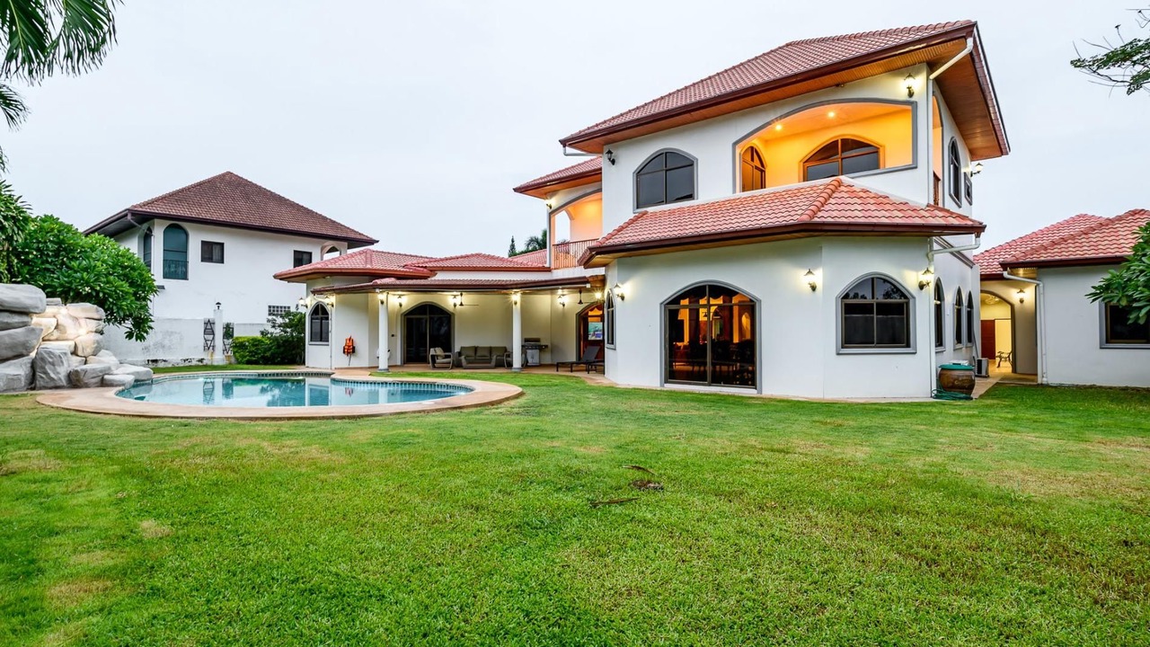 Photo of Outdoor in Nong Prue