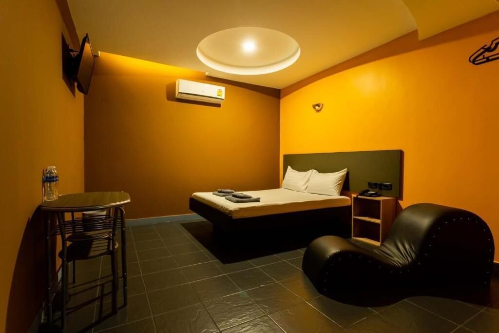 Photo of Bedroom in Tha Pradu