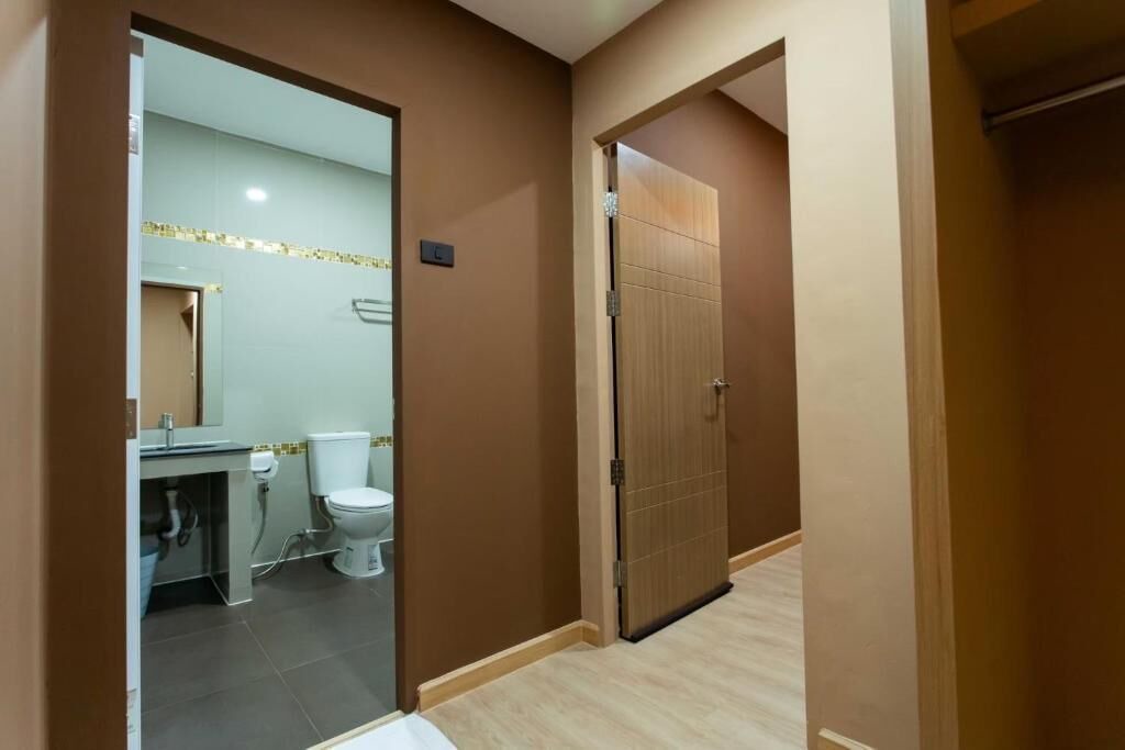 Photo of Bathroom in Tha Pradu