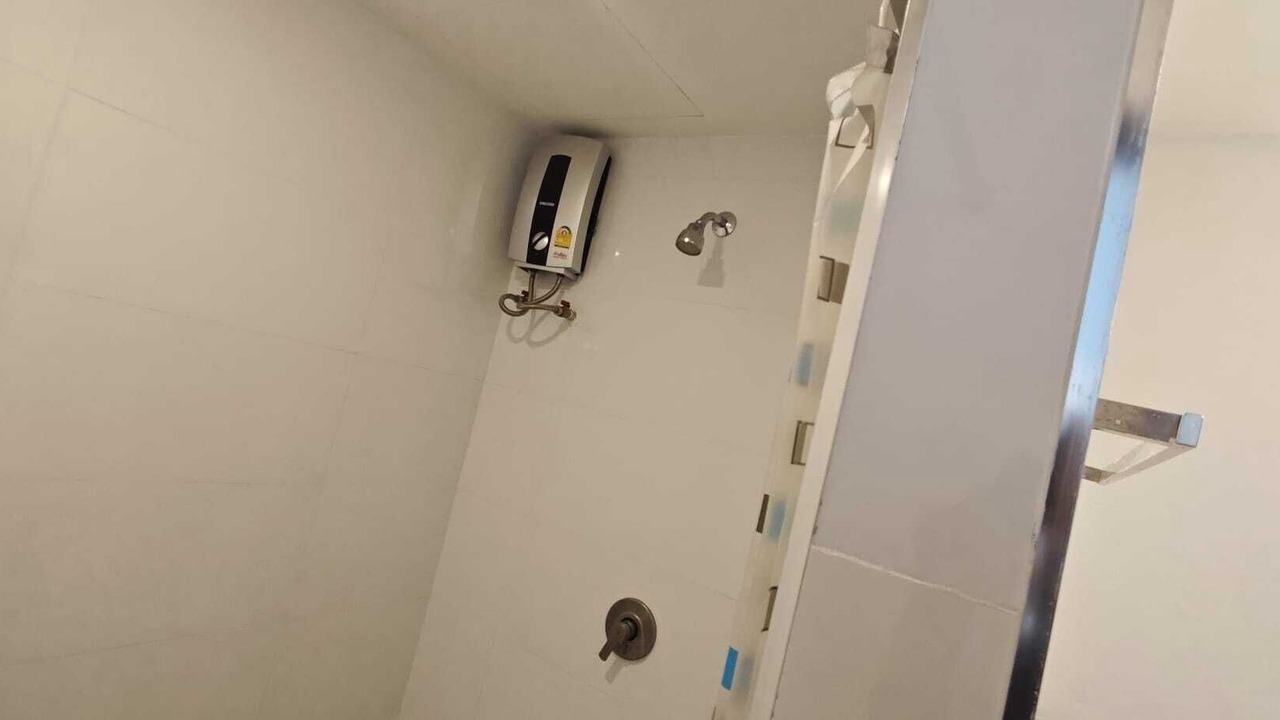 Photo of Bathroom in Ratchathewi