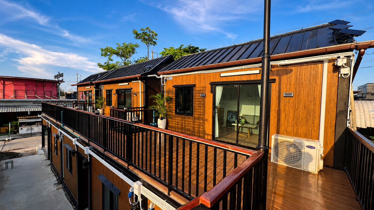 Photo of Outdoor in Racha Thewa