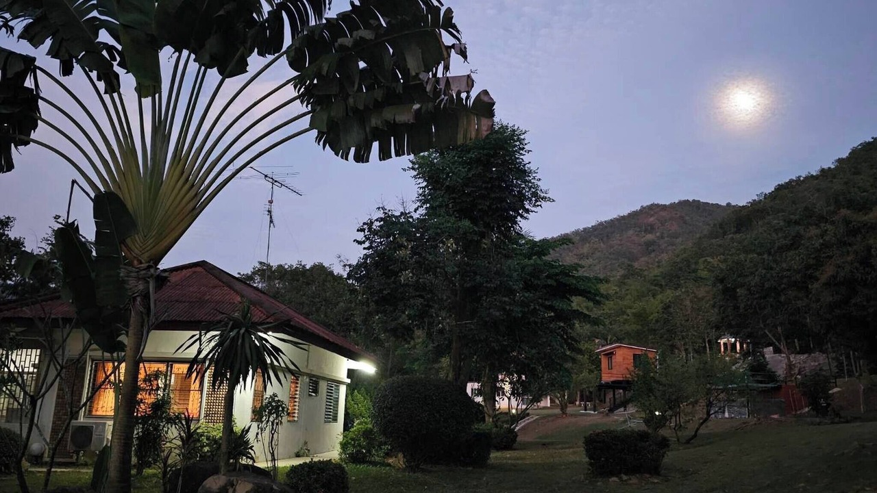 Photo of Patio Balcony in Phetchaburi