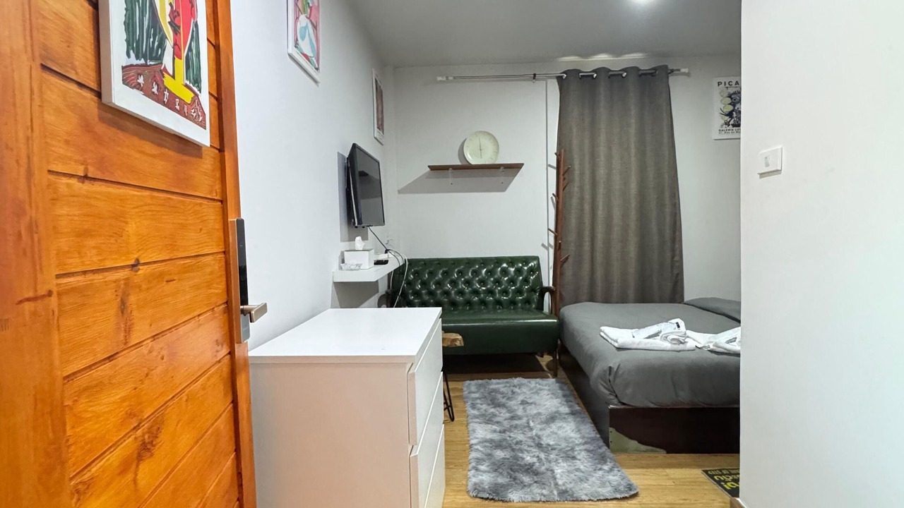 Photo of Bedroom in Talat Yot