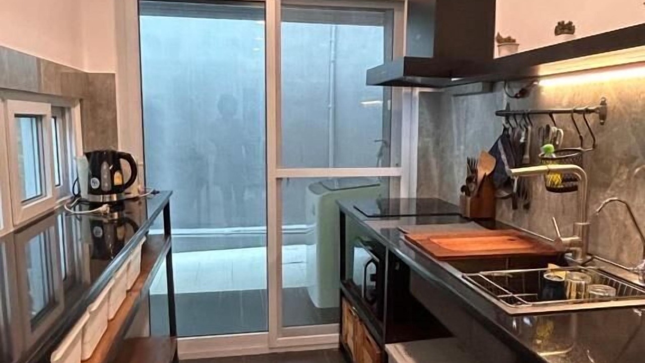 Photo of Kitchen in Thon Buri