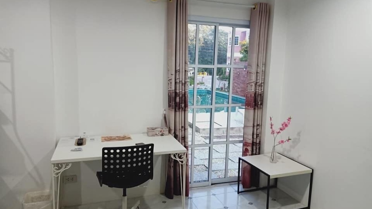 Photo of Outdoor in Hua Wiang