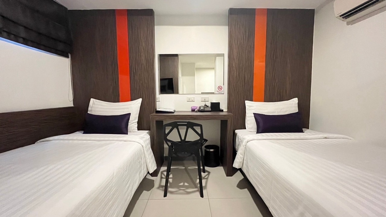 Photo of Bedroom in Thanon Phaya Thai