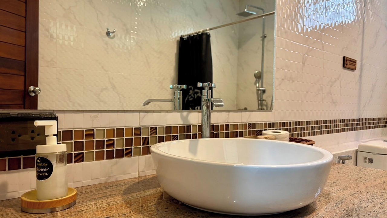 Photo of Bathroom in Pa Klok