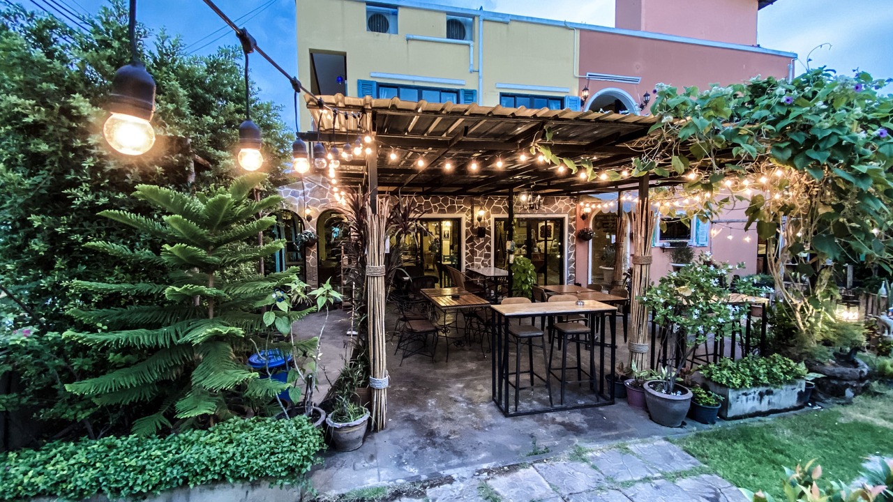 Photo of Patio Balcony in Koh Lan
