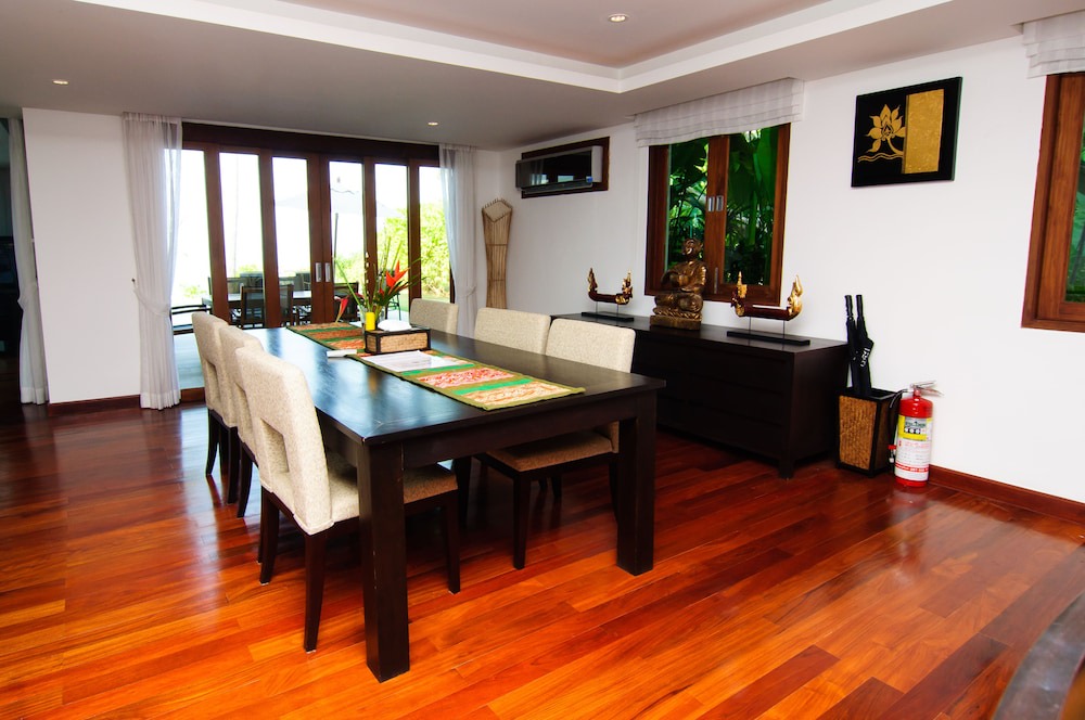 Photo of Livingroom in Maprao Island