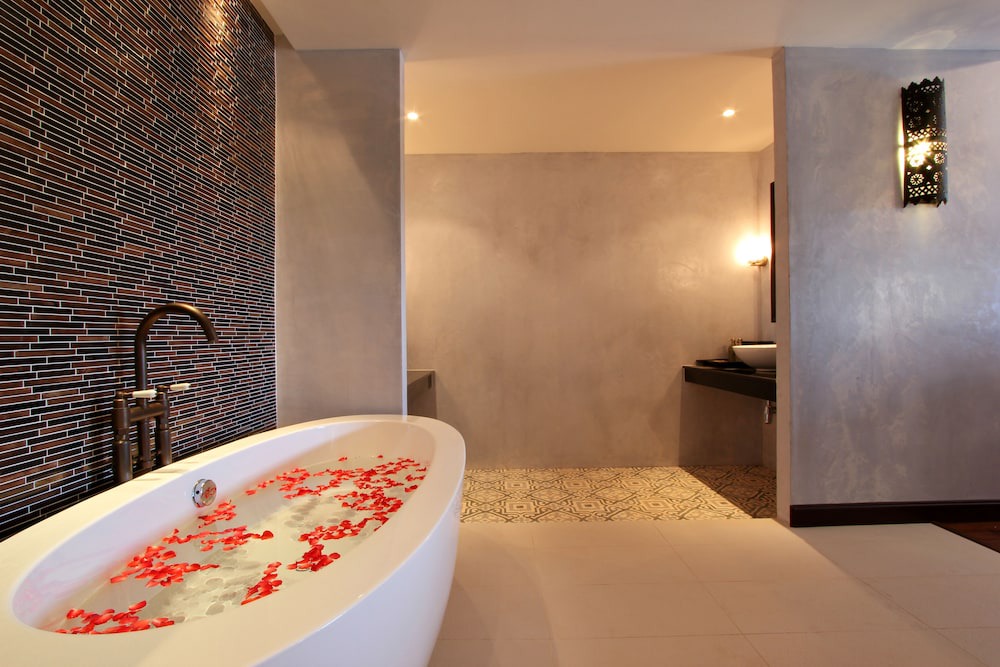 Photo of Bathroom in Maprao Island