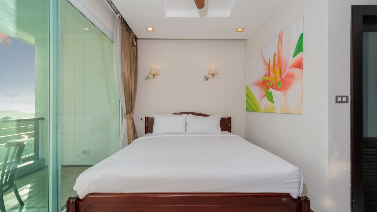 Photo of Bedroom in Karon