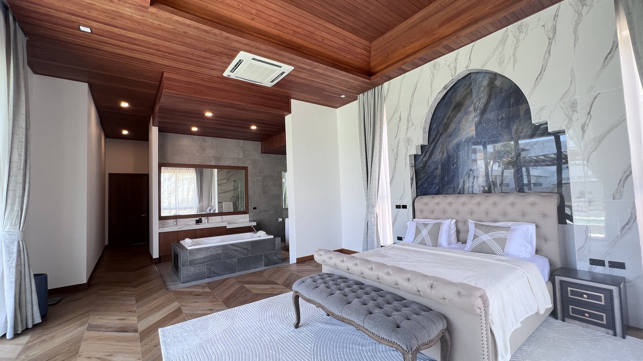 Photo of Bedroom in Si Sunthon
