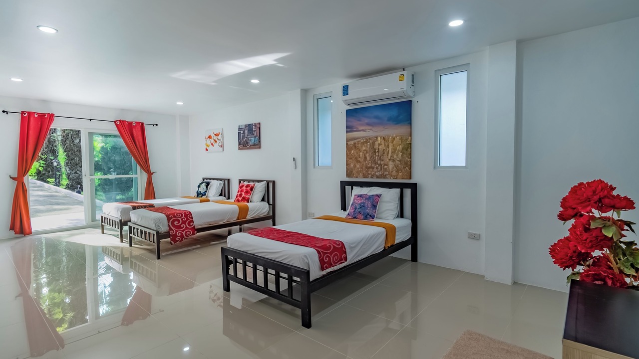 Photo of Bedroom in Chalong