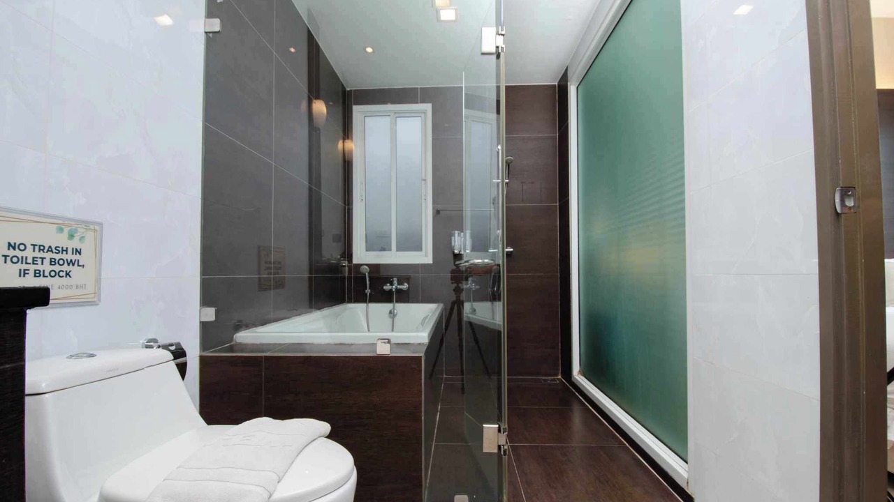 Photo of Bathroom in Na Kluea
