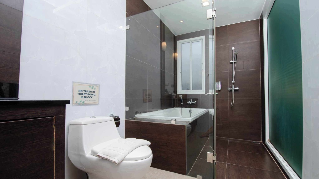 Photo of Bathroom in Na Kluea