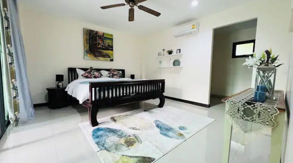 Photo of Bedroom in Chalong