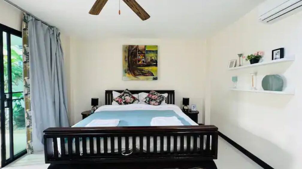 Photo of Bedroom in Chalong