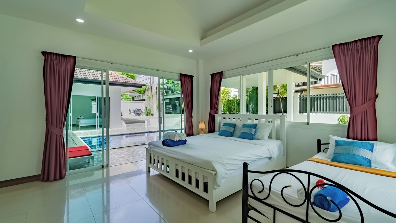 Photo of Bedroom in Chalong
